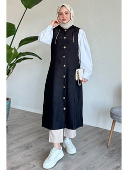 Zincir Detaylı Kapüşonlu Uzun Siyah Yelek