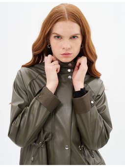 File Detaylı Dik Yaka Suni Deri Trençkot Haki