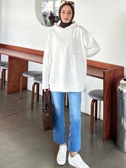 Kapüşonlu Stıll Yazı Nakışlı Sweatshirt Beyaz