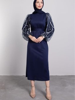 Kolları Ağ Desenli Kuşaklı Elbise Lacivert