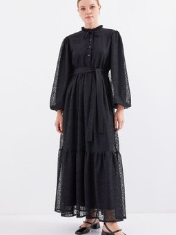 2509 Uzun Dantelli Elbise Siyah