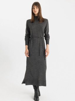 Regular Fit Yarım Balıkçı Yaka Basic Düz Yırtmaçlı Uzun Kollu Maxi Triko Elbise A9807ax24wn