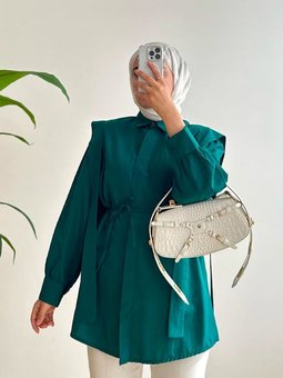 Pile Detaylı Önü Gizli Düğmeli Bel Bağlamalı Gömlek