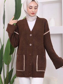 Kahverengi Çift Cepli Düğmeli Triko Hırka