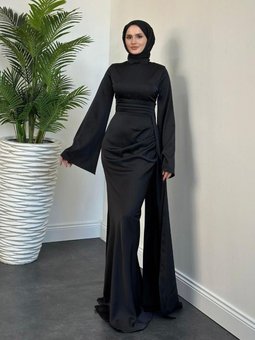 Arabella Pelerinli Saten Balık Abiye Elbise Siyah