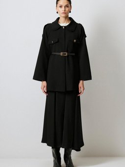 Gold Düğme Detaylı Kemerli Ceket