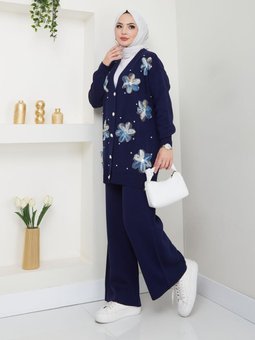 Lacivert Çiçek Nakışlı Triko İkili Takım