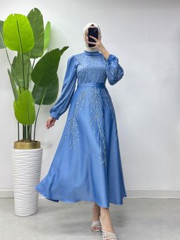 Yenı Sezon Büyün İşleme Detalı Kolları Lastıklı Tesettür Abiye Elbise