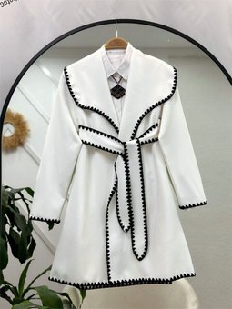 Nakışlı Krep Ceket