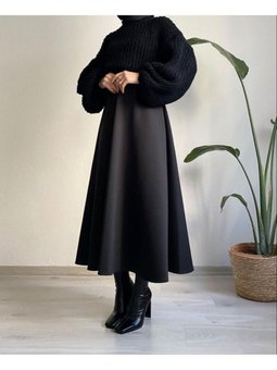 Etek Scuba Kloş Uzun Düz Iç Göstermez