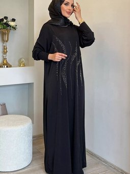 Siyah Bisiklet Yaka Taş İşlemeli Likralı Sandy Kumaş Elbise