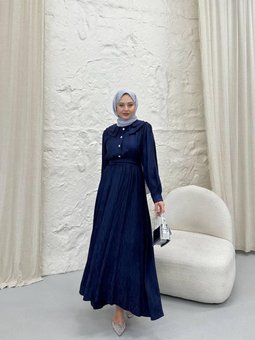 Yaka Detaylı Taş Düğmeli Tesettür Abiye Elbise