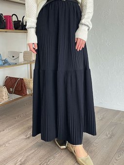 Piliseli Scuba Krep Lacivert Etek