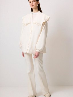 Geniş Yakalı Krep Hırka