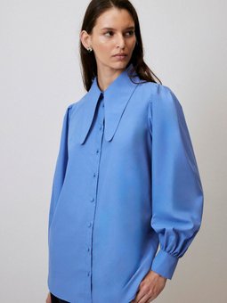 Yaka Detaylı Gömlek