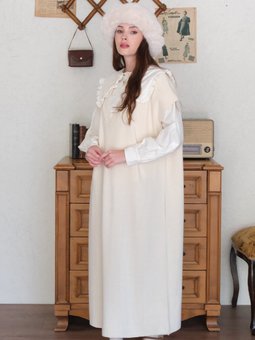 Yakası Fırfırlı Crop Ekru Gömlek