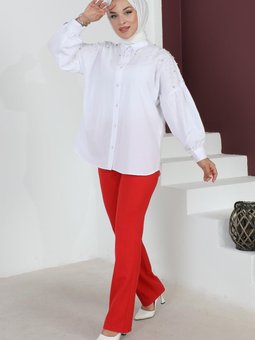 Kırmızı Çizgi Detaylı Pantolon