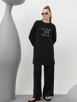 Siyah Modal Kumaş Pul Yazı Detaylı İkili Takım