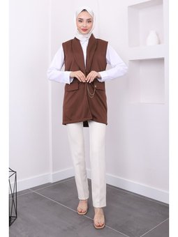 Kahverengi Zincir Detaylı Yelek