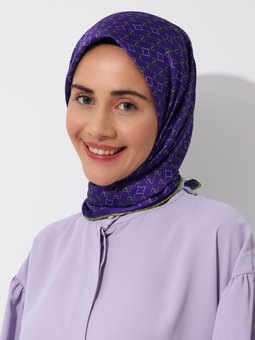 Monogram İpeksi Twill Mor Eşarp