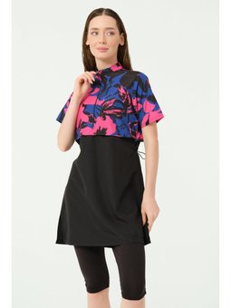 Crop Görünümlü Yarım Kol Yarı Kapalı Mayo