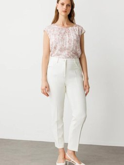 Ekru Beş Cepli Boru Paça Pantolon