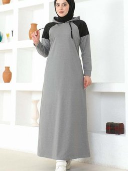 Gri Omuz Detaylı Elbise