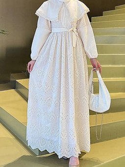 Bej Pelerin Yaka Dantel Detaylı Elbise