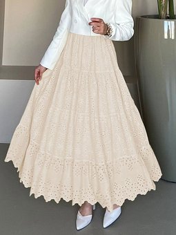 Bej Uzun Fisto İşlemeli Katlamalı Etek