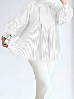 Beyaz Yakası Bağcıklı Kolları Ve Eteği Pliseli Tunik