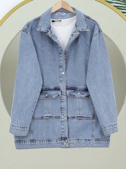 Buz Mavi Serpme Taş Detaylı Kapaklı Cepli Kot Ceket