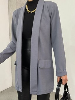 Gri Yakası Ve Kolu Katlamalı Cep Detaylı Krep Ceket