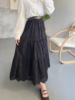 Siyah Uzun Parçalı İnci Detaylı Beli Lastikli Etek