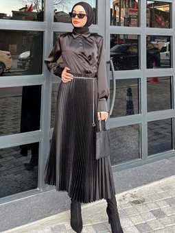 Siyah Uzun Pliseli Beli Lastikli Etek