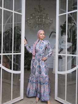 Mavi Gömlek Yaka Eteği Sulu Saten Abiye Elbise