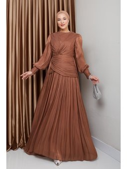 Volan Ve Plise Detaylı Kristal Şifon Taba Abiye Elbise