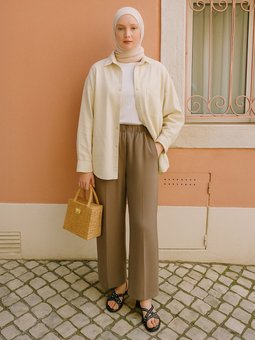 Basic Kalıp Önü Nervür Detaylı Krep Pantolon