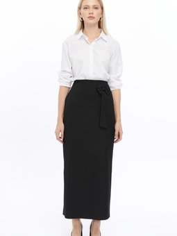 Siyah Uzun Mevsimlik Fiyonk Detaylı Kalem Etek