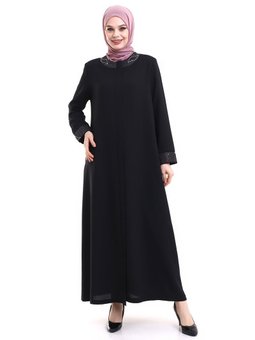 Derin Store Yaka Ve Kol Taşlı Siyah Ferace