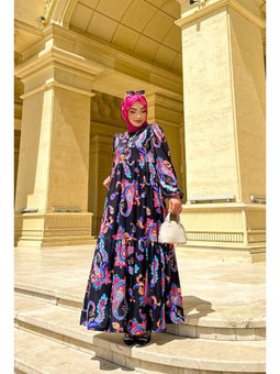 Siyah Desenli Elbi̇se