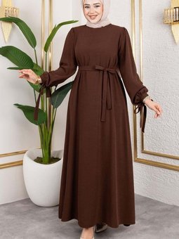 Kahverengi Manşeti Bağcıklı Elbise