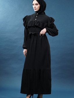 Siyah Fırfırlı Elbise