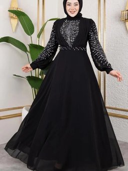 Siyah Taş İşlemeli Şifon Abiye Elbise