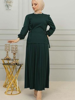 Zümrüt Yeşili Bel Detaylı Piliseli İkili Takım