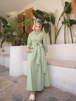 Yeşil Önü Çapraz Belden Bağlamalı Elbise