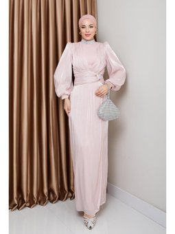 Fiyonk Ve Yakası Taş Bezeli Yoryo İpek Pudra Abiye Elbise