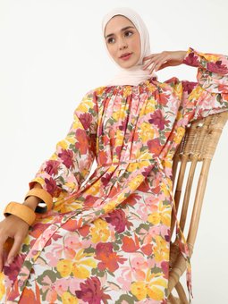 Yakası Gipe Detaylı Desenli Cok Renkli Elbise