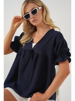 Önü Bağcıklı Kısa Kol Lacivert Bluz