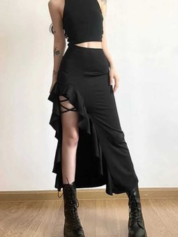 Siyah Uzun Etnik Volanlı Tek Bacak Yırtmaçlı Balık Model Fırfırlı Maksi Gotik Tarz Etek