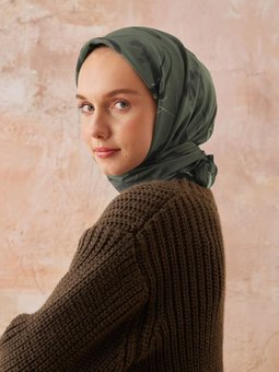 Aura Desen Pamuk İpek Orman Yeşili Eşarp